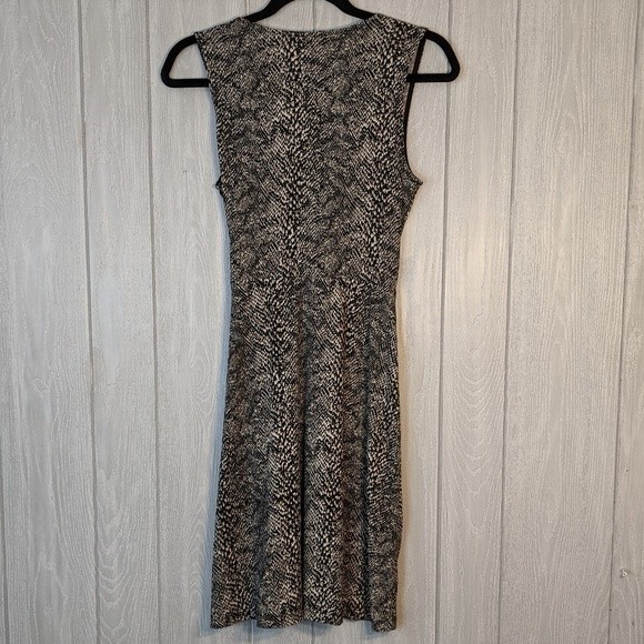 Hailey 23 Faux Wrap Sleeveless Snake Print Midi Dress EUC SZ SM - Picture 2 of 5